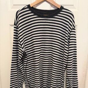 Lululemon - Lightweight Pullover Sweatshirt - XL